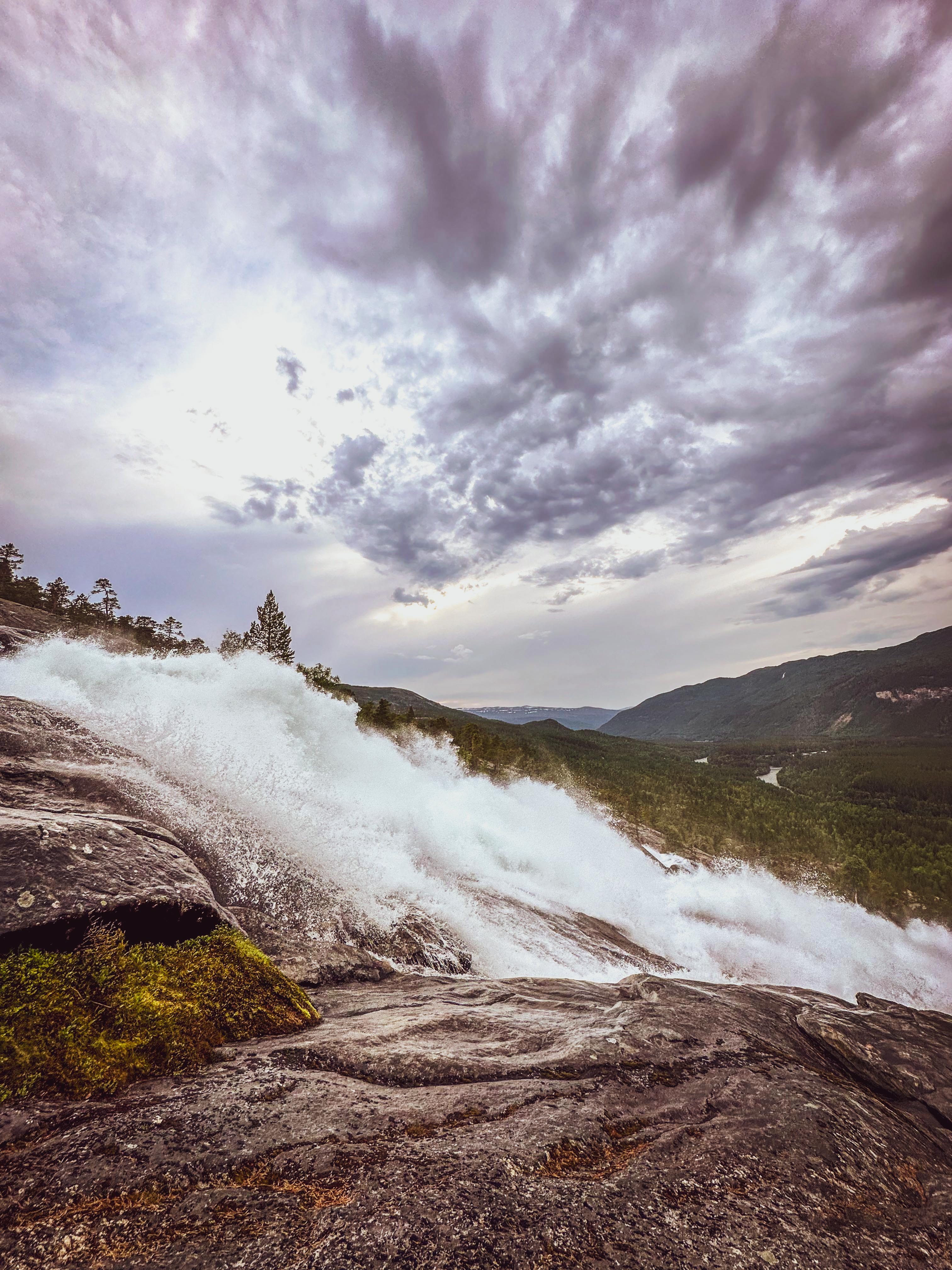 Geopoetisk vandring – La naturen fortelle sin egen historie