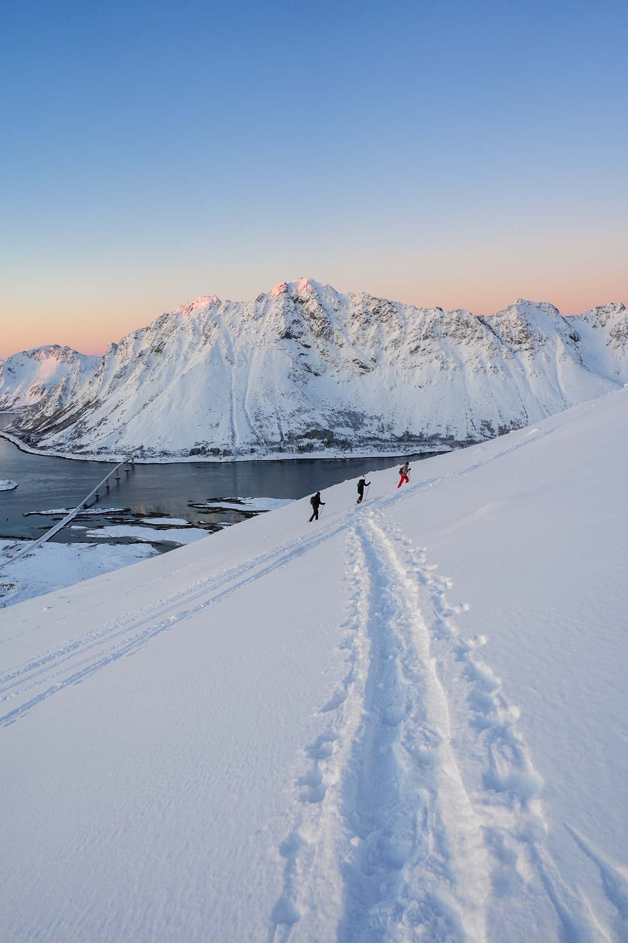 Mountain Snowshoe Trip