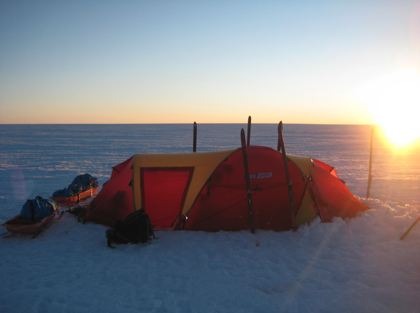 Winter trip with tent & sledge