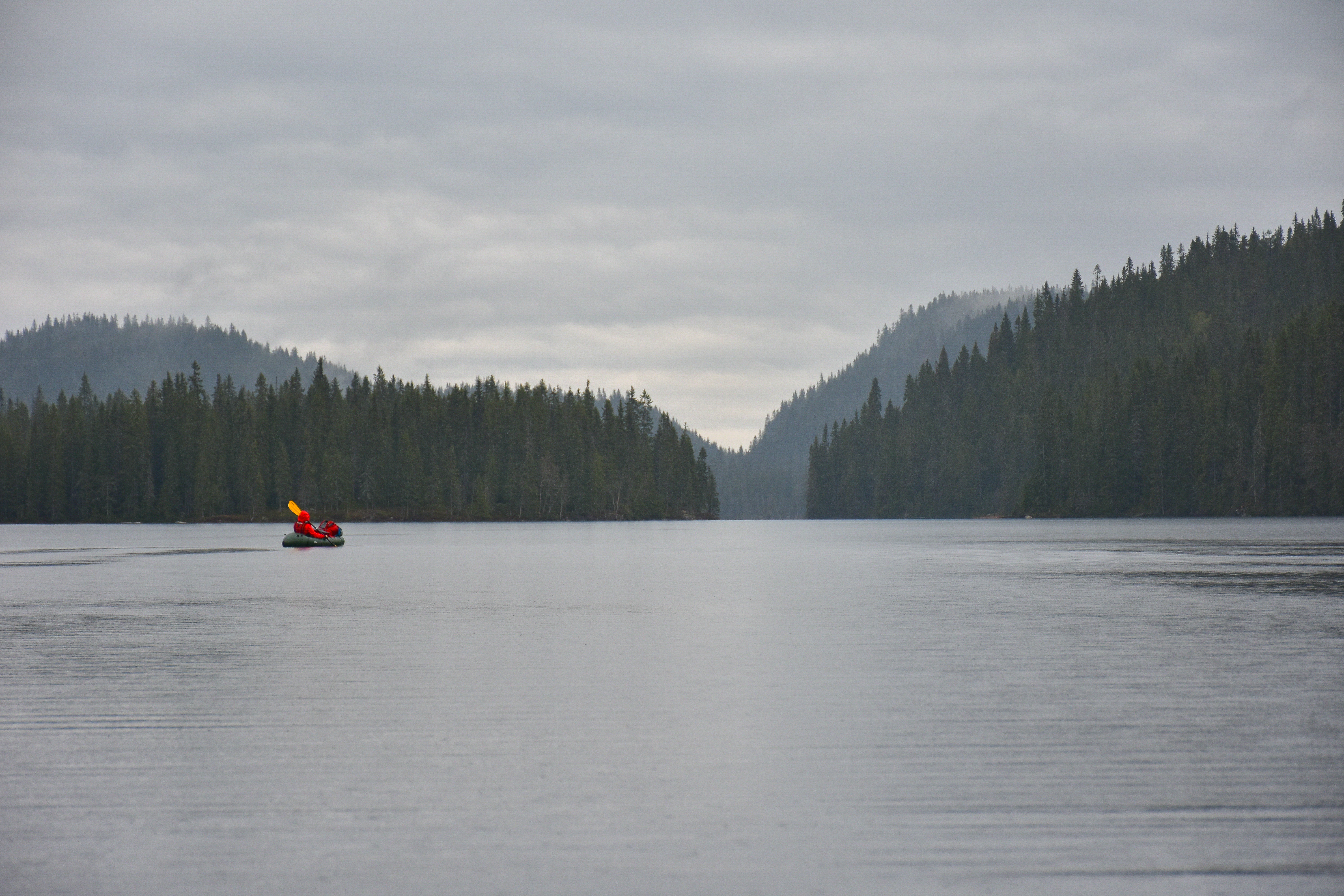 From Oslo: 2-Day Packrafting Adventure in Spålen Nature Reserve