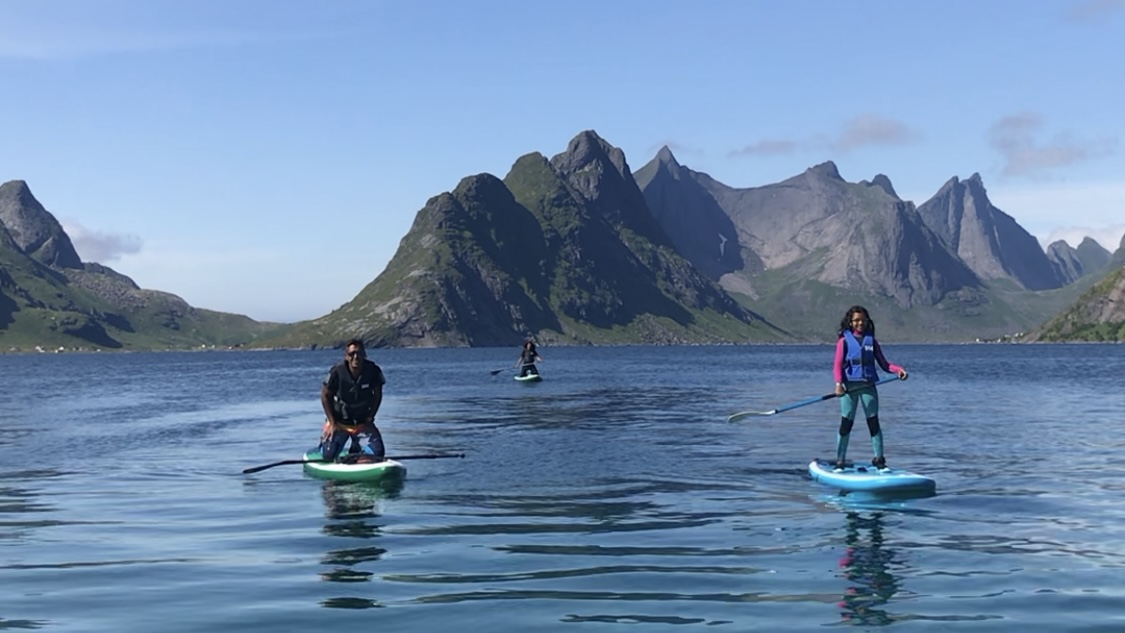 Guidet SUP-tur i Reine Lofoten - 3,5 timer
