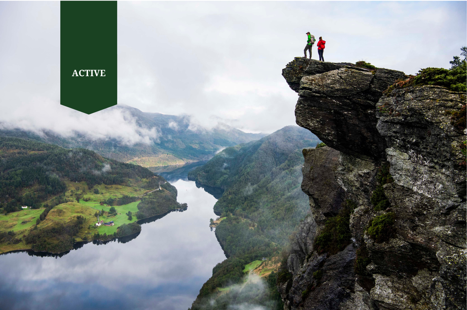 Guided hike to Himakånå (mini Trolltunga) Haugesund