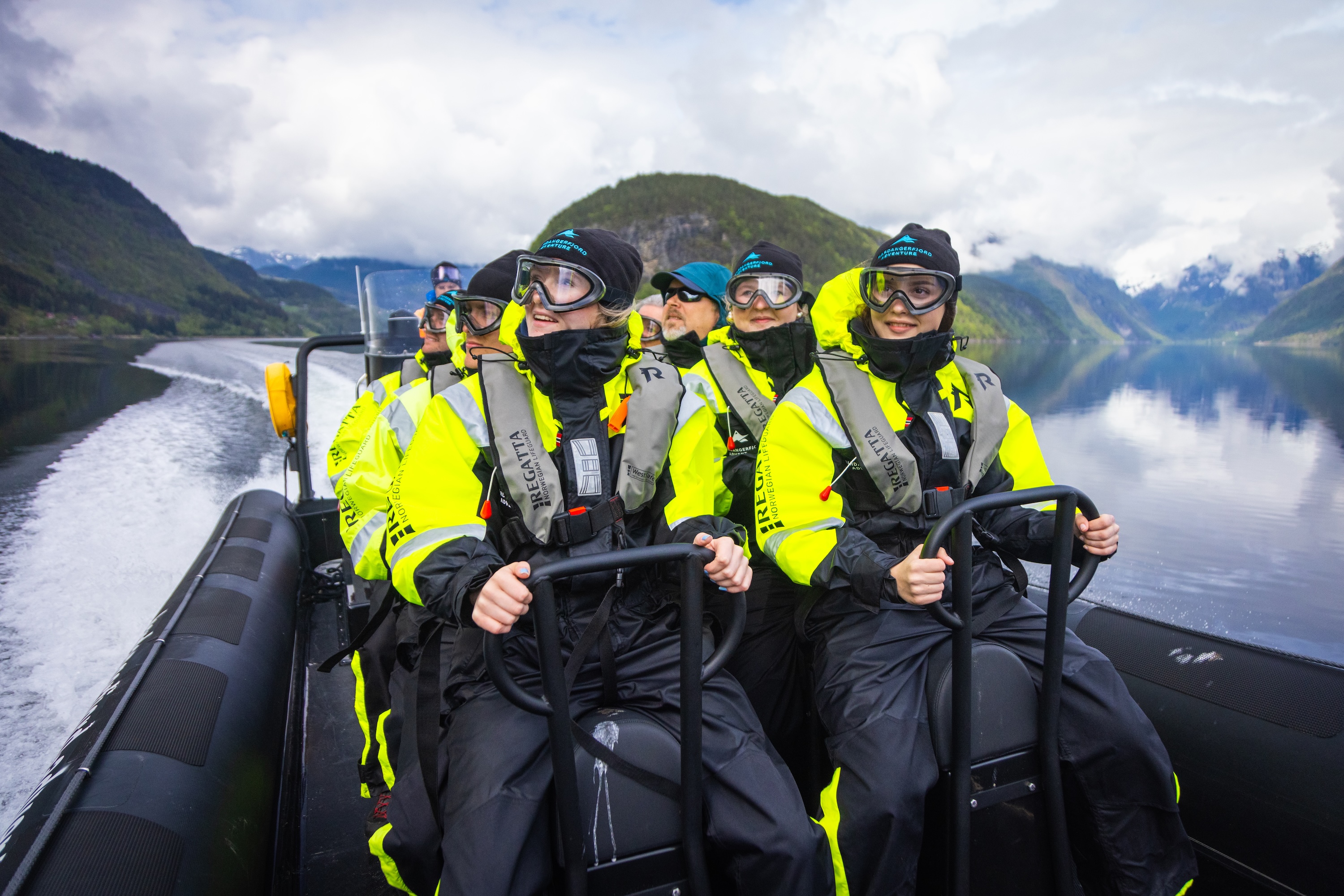 Osafjord RIB safari Ulvik