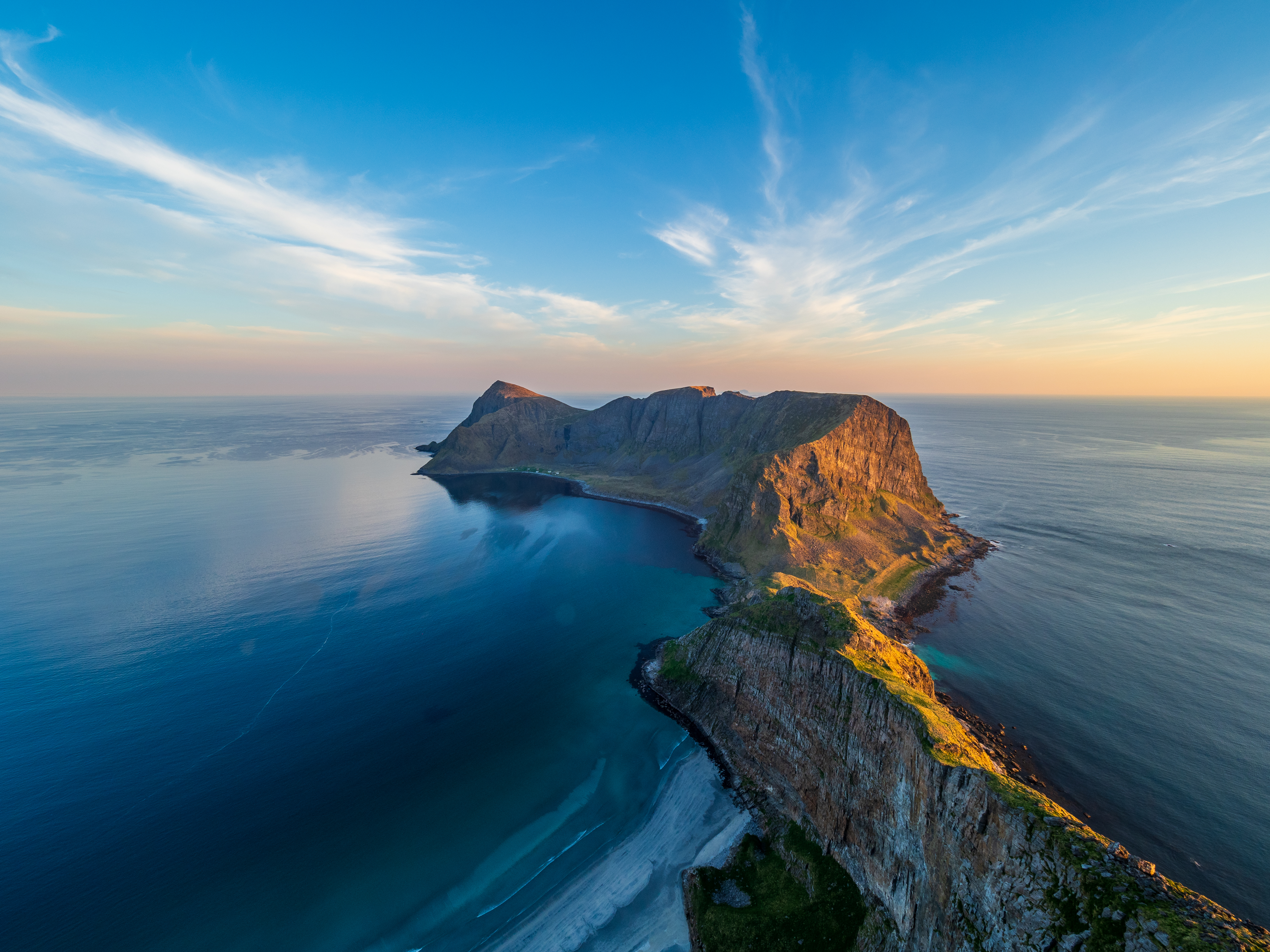 VÆRØY – 1-DAY TOUR
