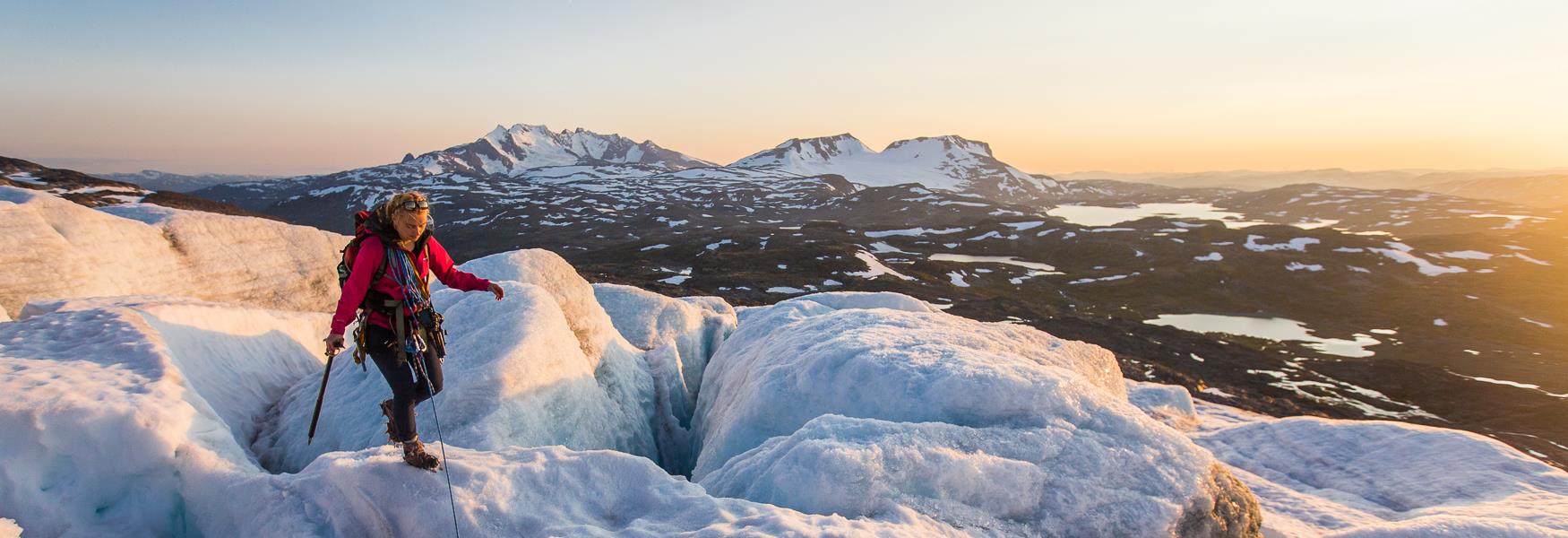 Hike on the glaciers of Jotunheimen.