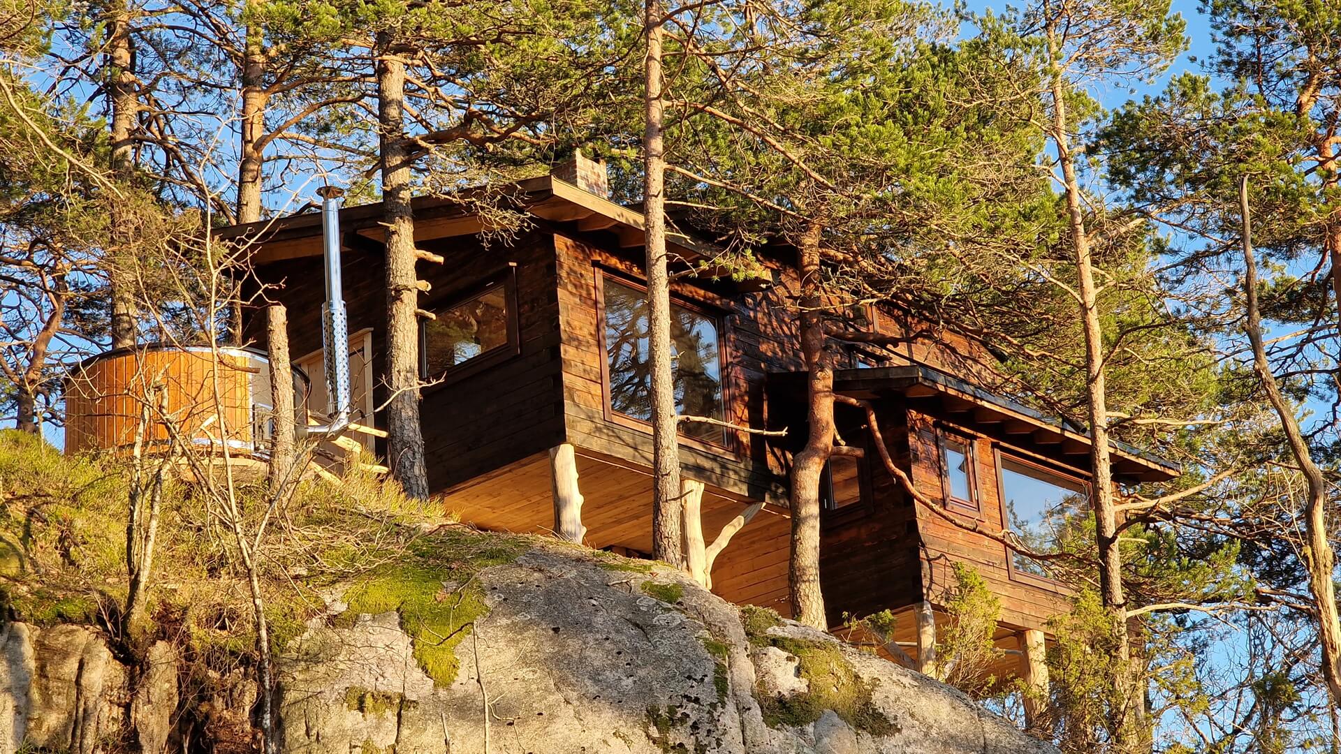Cliff Cabin