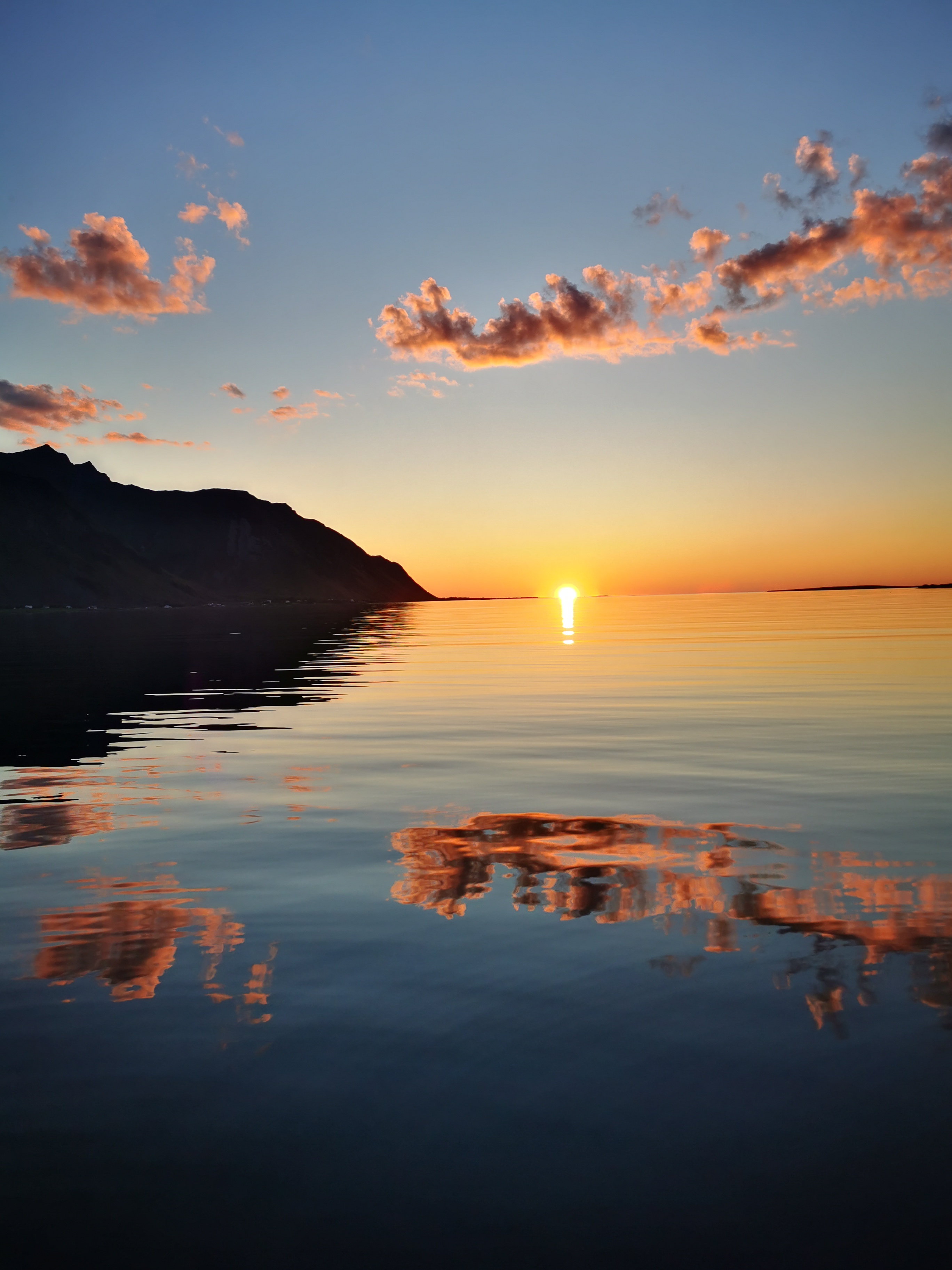 Midnattsol safari fra Henningsvær 