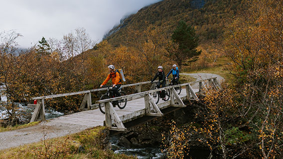 Spektakulær sykkeltur over Flofjellet