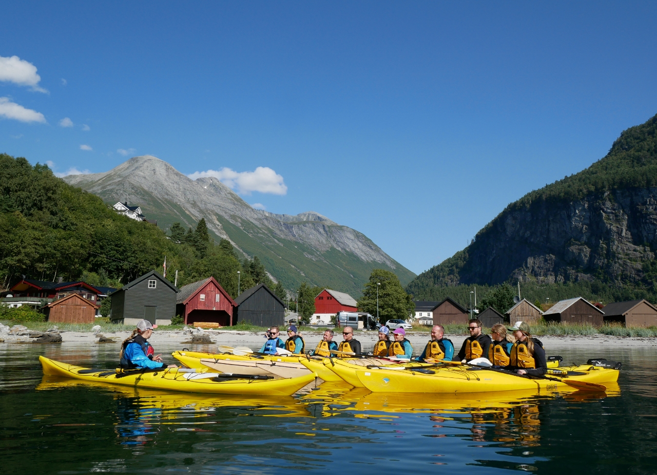 Introduksjonskurs kajakk i Valldal