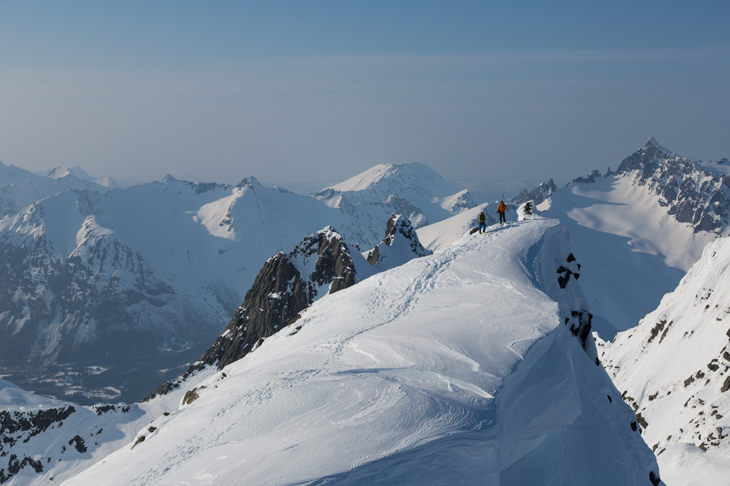 Fjord ski i Sunnmørsalpane