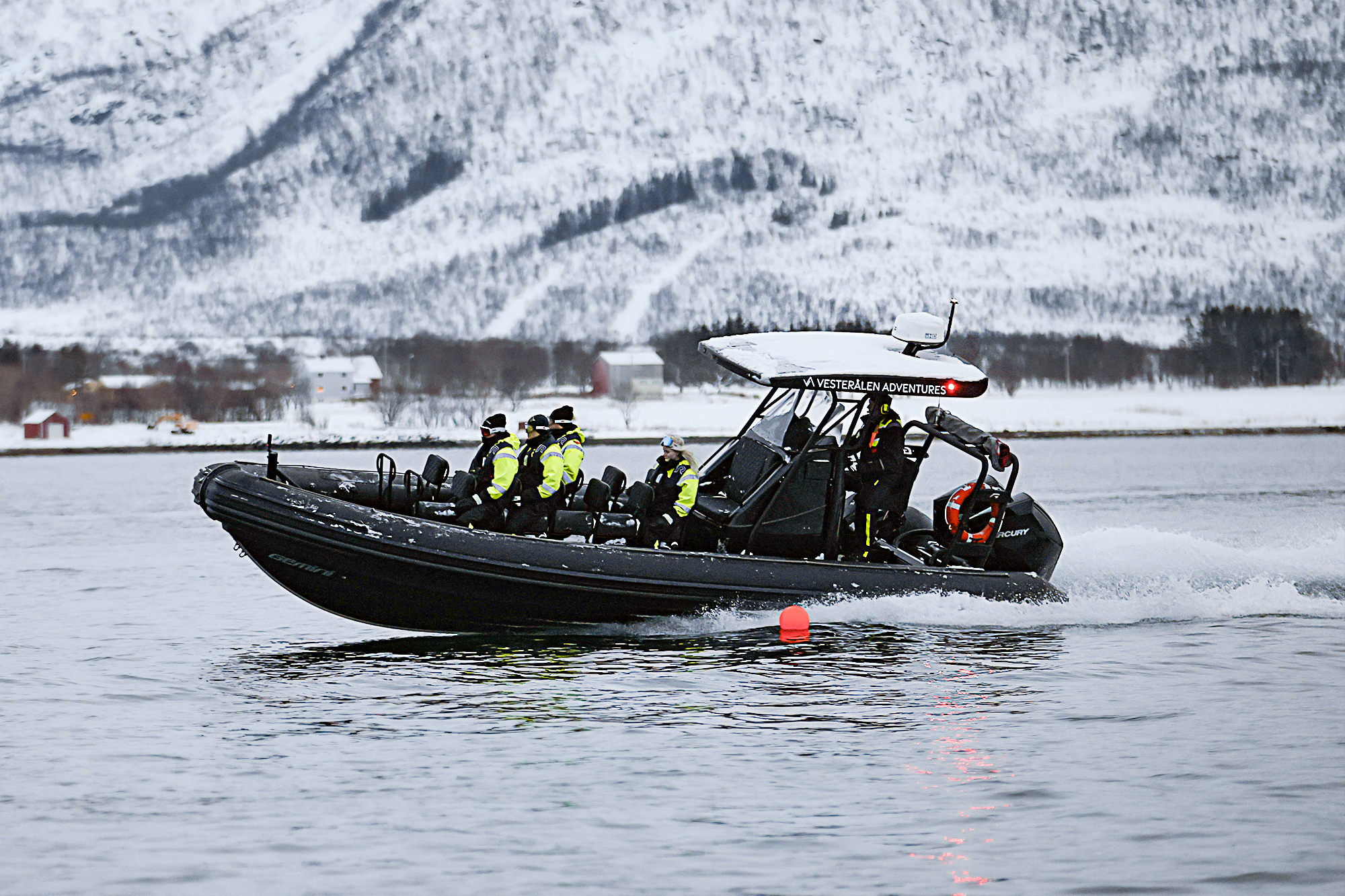 Høyhastighetskurs båt