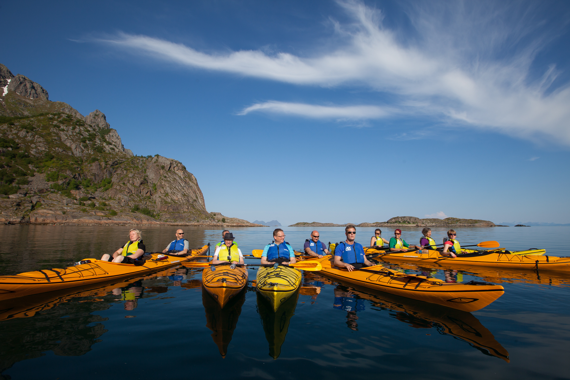 Henningsvær evening kayaking